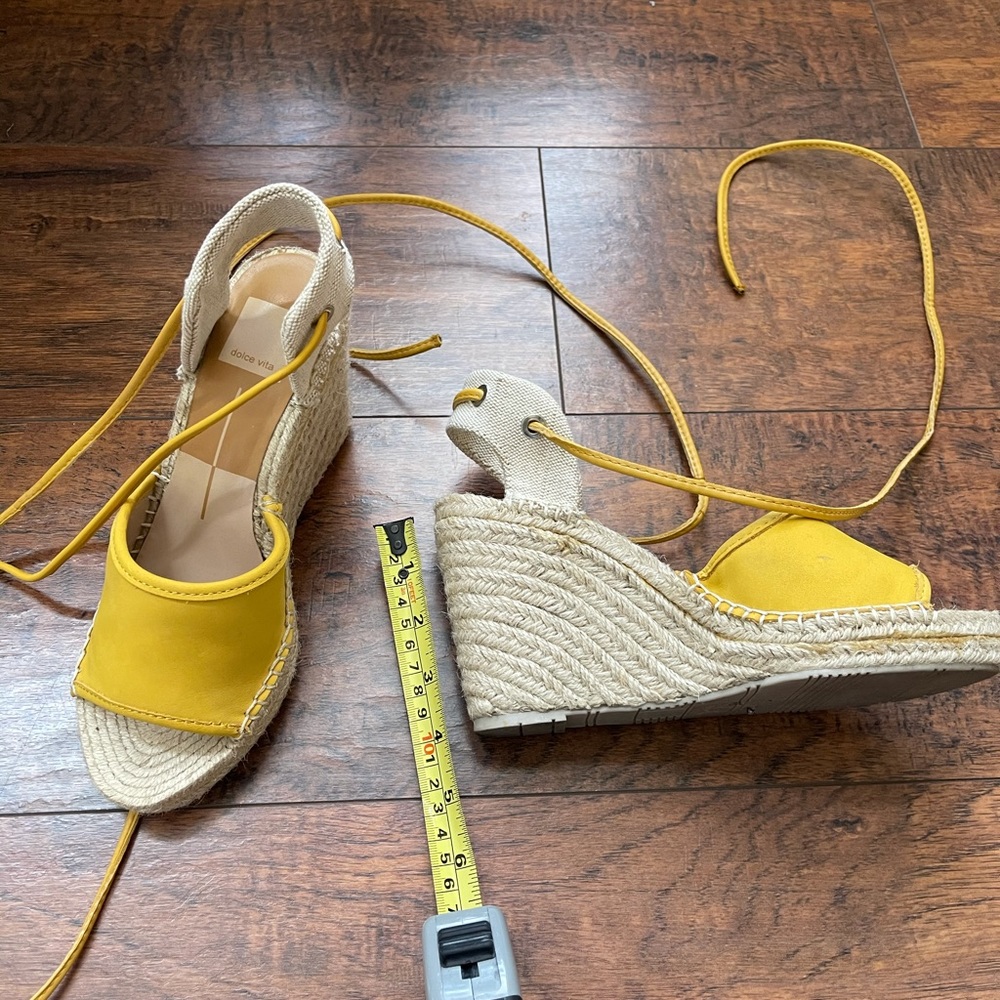 Dolce Vita espadrilles